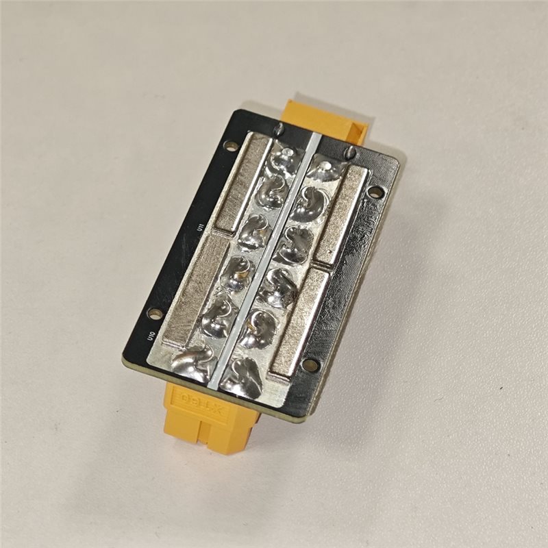 Ingenious-XT60 Plug Power Dist - đánh giá và giá Drone Power Distribution Board